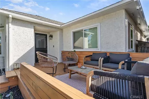 5824 Compass Dr, Los Angeles, CA 90045