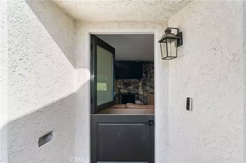 5824 Compass Dr, Los Angeles, CA 90045