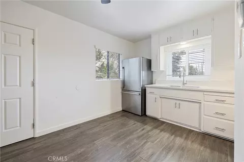 Kitchen - 1056 E 6th St, Long Beach, CA 90802 photo 1 of 2
