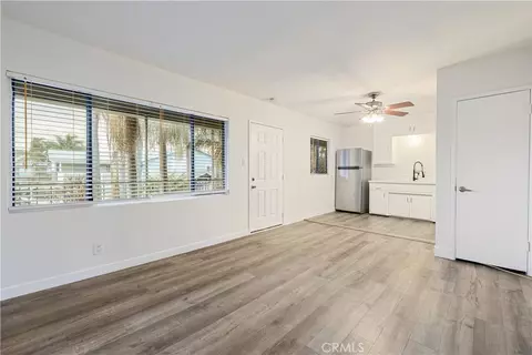 Living - 1056 E 6th St, Long Beach, CA 90802 photo 2 of 3