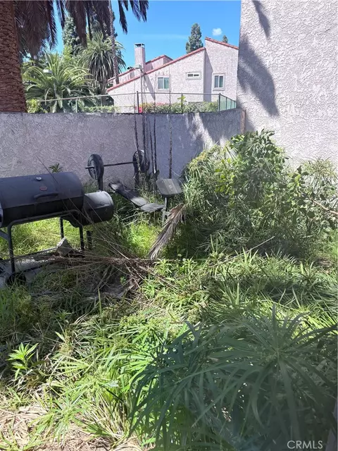 Exterior - 134 Racquet Clb, Compton, CA 90220 photo 2 of 12