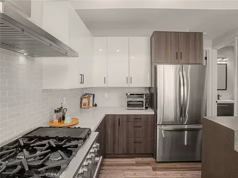 Kitchen - 438 Sierra St, El Segundo, CA 90245 photo 4 of 5