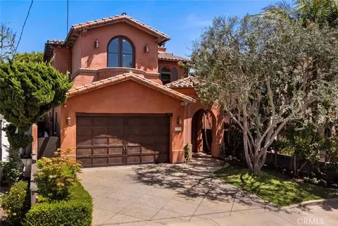 2516 Walnut Ave, Manhattan Beach, CA 90266