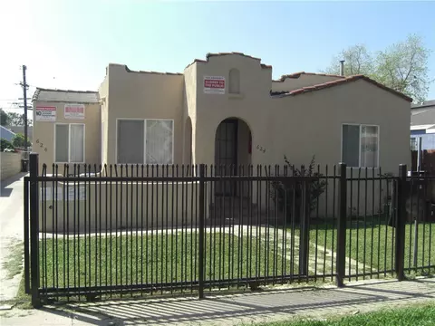 624 E 80th, Los Angeles, CA 90001