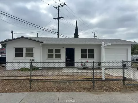 8022 Jaboneria, Bell Gardens, CA 90201