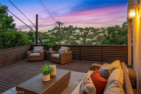 1662 Rotary, Los Angeles, CA 90026