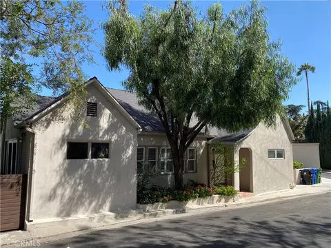1662 Rotary, Los Angeles, CA 90026