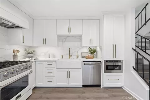 1456 Manhattan Beach Blvd #C, Manhattan Beach, CA 90266