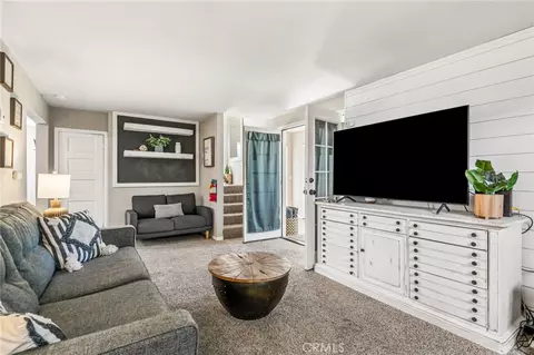 Living - 513 E Meadow Ln, Big Bear City, CA 92314 photo 2 of 3