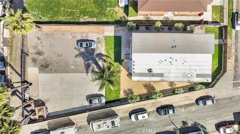 11513 Berendo, Los Angeles, CA 90044