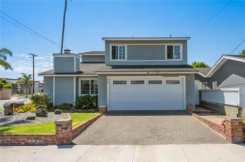 850 Coastline Dr, Seal Beach, CA 90740