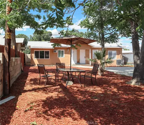 118 Roberts Ln, Bakersfield, CA 93308