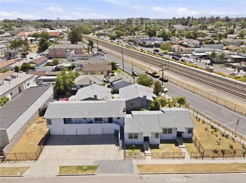 1786 E 110th St, Los Angeles, CA 90059