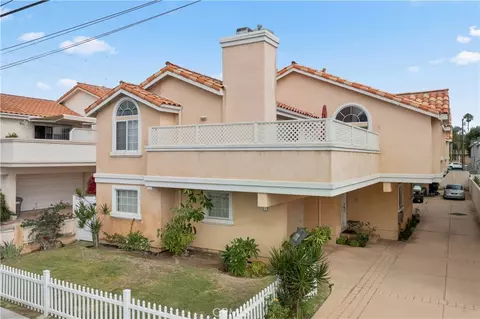 2517 Rockefeller #B, Redondo Beach, CA 90278