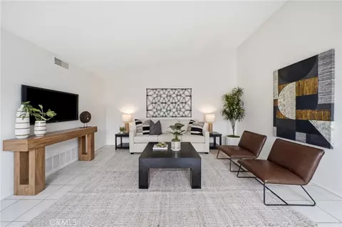 Living - 14352 Kipling Ln, Tustin, CA 92780 photo 1 of 6