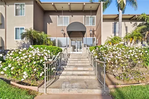 23930 Los Codona Ave #204, Torrance, CA 90505
