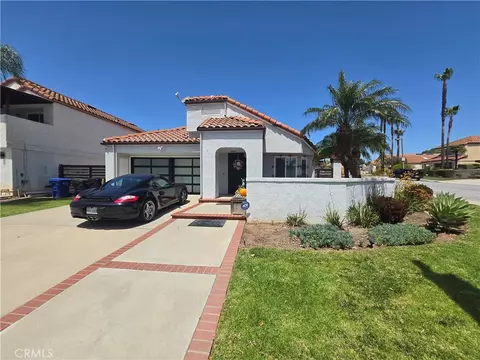 1 Oak Clf, Pomona, CA 91766