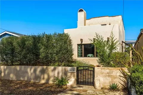 24214 Los Codona Ave, Torrance, CA 90505