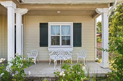 Exterior - 39161 Shree Rd, Temecula, CA 92591 photo 2 of 7