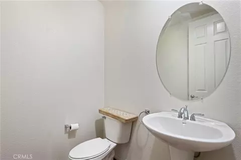 Bath - 39161 Shree Rd, Temecula, CA 92591 photo 1 of 3