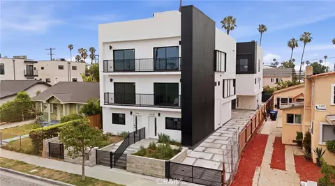 1428 S Cloverdale Ave #1/2, Los Angeles, CA 90019