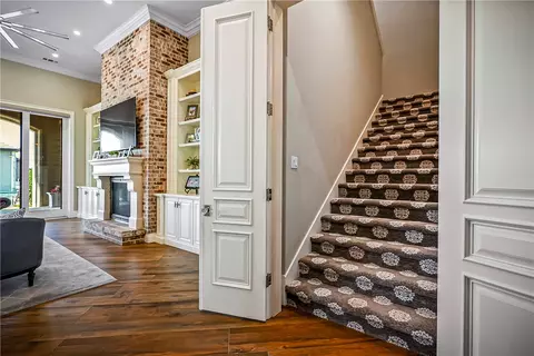 Entry Way - 22215 N Devries Rd, Lodi, CA 95242 photo 5 of 6