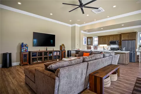 Living - 22215 N Devries Rd, Lodi, CA 95242 photo 6 of 7