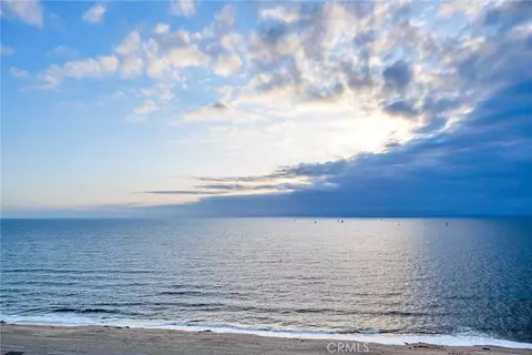727 Esplanade #306, Redondo Beach, CA 90277