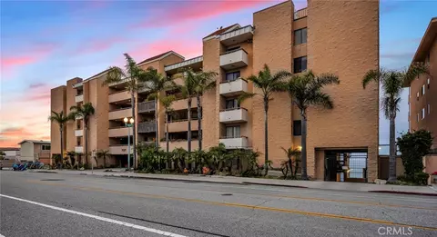727 Esplanade #306, Redondo Beach, CA 90277