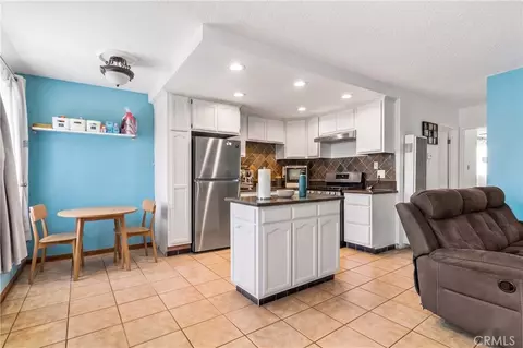 3325 Santa Fe Ave #110, Long Beach, CA 90810