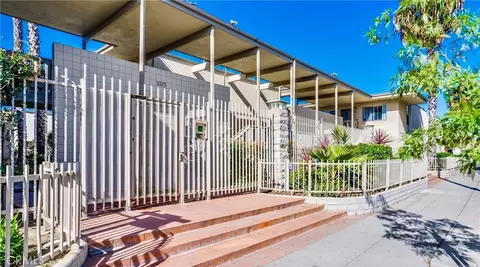 3325 Santa Fe Ave #110, Long Beach, CA 90810
