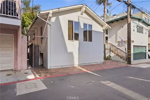 518 Bayview Dr, Hermosa Beach, CA 90254