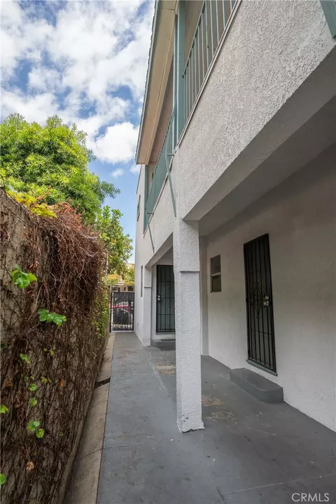 Exterior - 227 Lime, Long Beach, CA 90802 photo 4 of 5