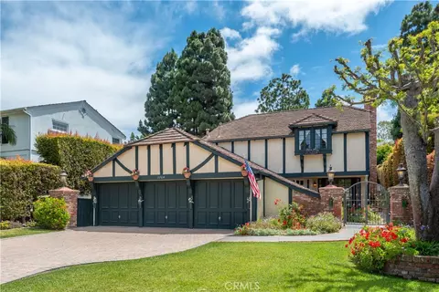 1704 Palos Verdes Dr W, Palos Verdes Estates, CA 90274
