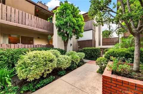 15020 Victory Blvd #104, Van Nuys, CA 91411