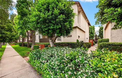15020 Victory Blvd #104, Van Nuys, CA 91411