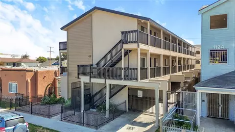 1126 Raymond Ave, Long Beach, CA 90804