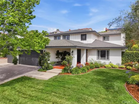 28312 Seamount Dr, Rancho Palos Verdes, CA 90275