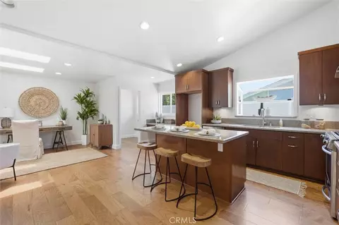 6903 Hartcrest Dr, Rancho Palos Verdes, CA 90275