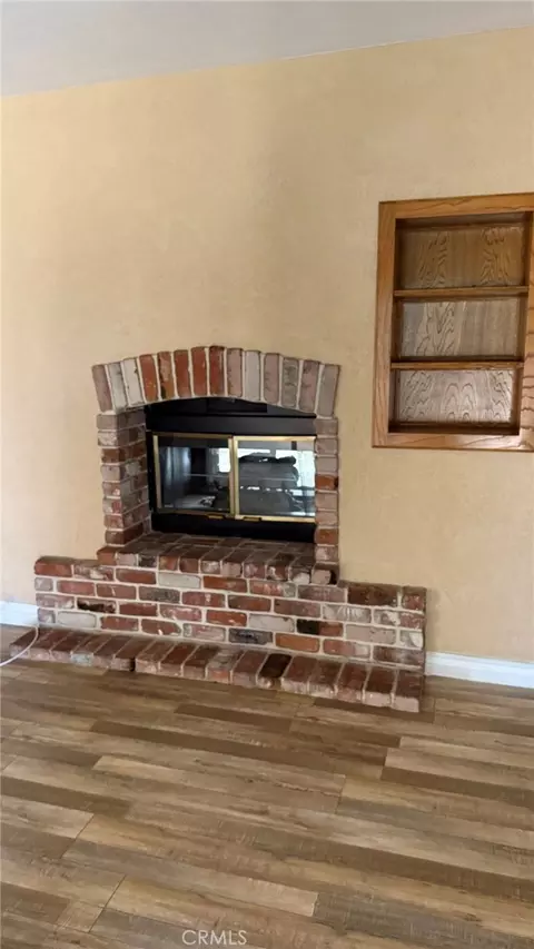 19305 Oneida, Apple Valley, CA 92307