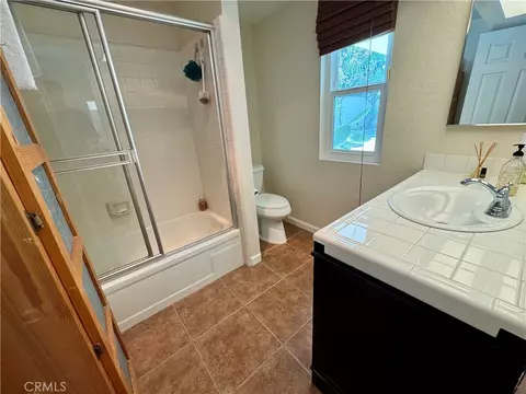 Bath - 2336 Elden #B, Costa Mesa, CA 92627 photo 3 of 3