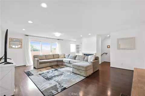 1158 W 11th St #J, San Pedro, CA 90731