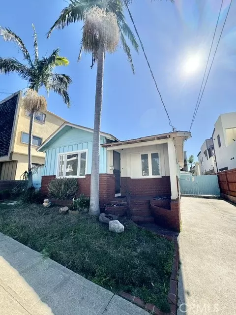 624 1st, Hermosa Beach, CA 90254