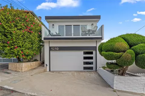 1210 1st Pl, Hermosa Beach, CA 90254