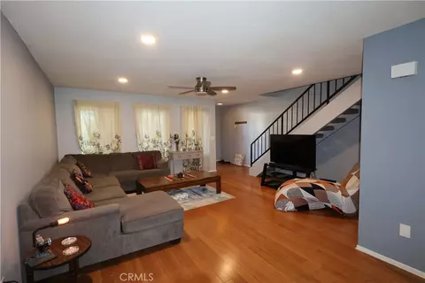 4163 Manhattan Beach Blvd, Lawndale, CA 90260