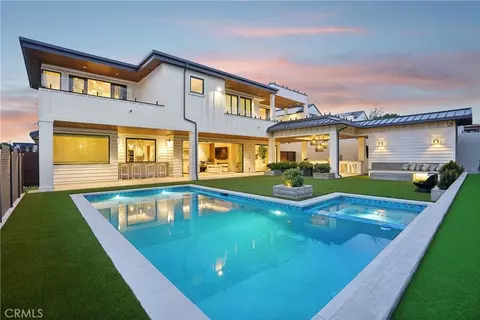 2965 La Carlita Pl, Hermosa Beach, CA 90254