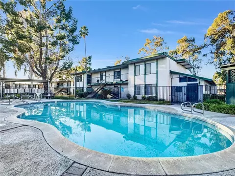 Exterior - 1735 E Washington St #B28, Colton, CA 92324 photo 5 of 9