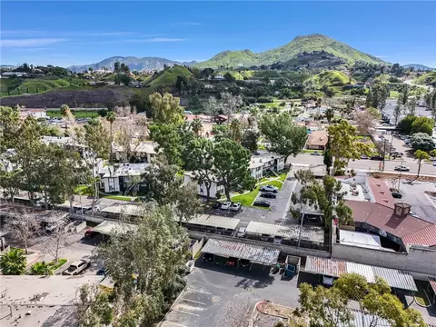 View/Area - 1735 E Washington St #B28, Colton, CA 92324 photo 5 of 6