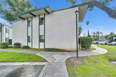 Other - 1735 E Washington St #B28, Colton, CA 92324 photo 2 of 7