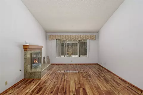 Living - 1389 Pepper Tree, Hemet, CA 92545 photo 2 of 4